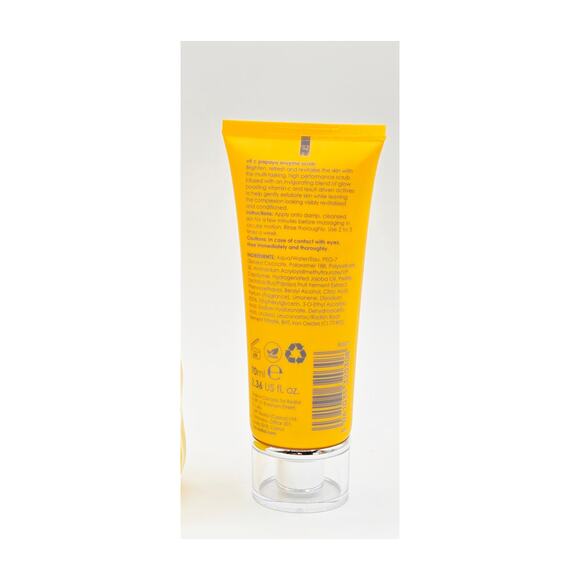 Glow Recipe Cloudberry Bright Toner 2.5oz + Rodial Vit C Papaya Enzyme Scrub - Picture 3 of 3